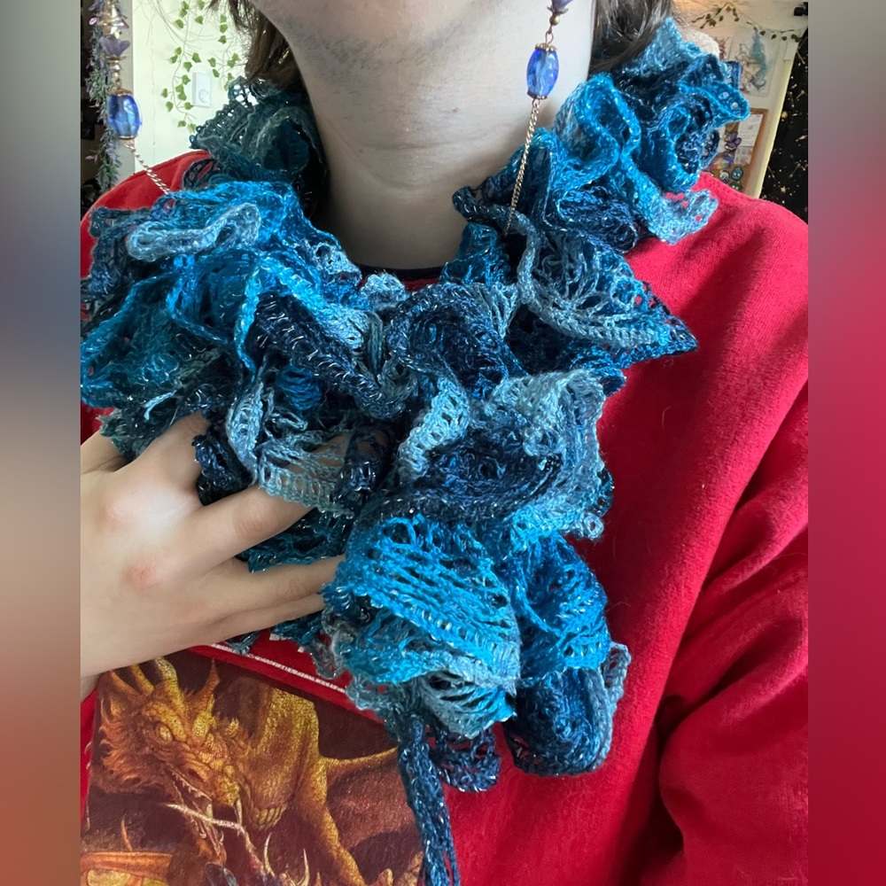 Ruffle wrap scarf